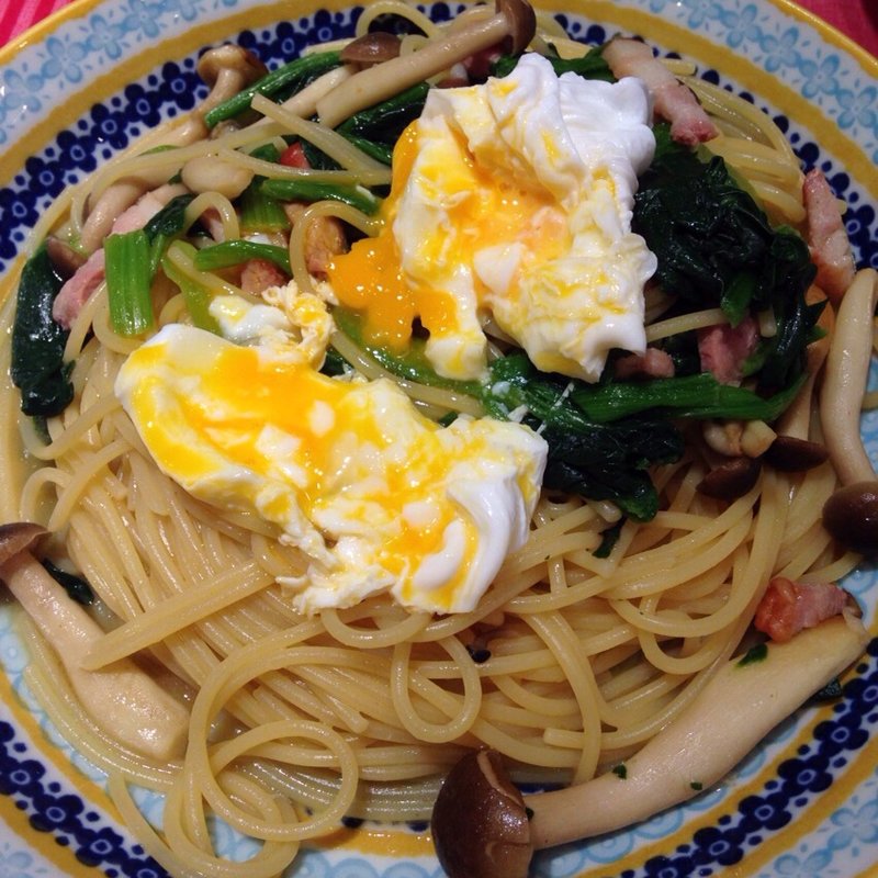 半熟玉子のパスタ(Hill Top Rachel Cafe ららぽーと立川立飛店)