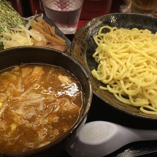 のぶなが醤油つけ麺 大盛(つけ麺屋のぶなが )