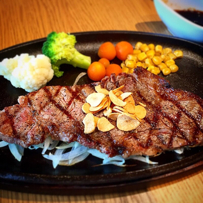 サーロインステーキランチ  サラダセット(ラトルアンドハム )