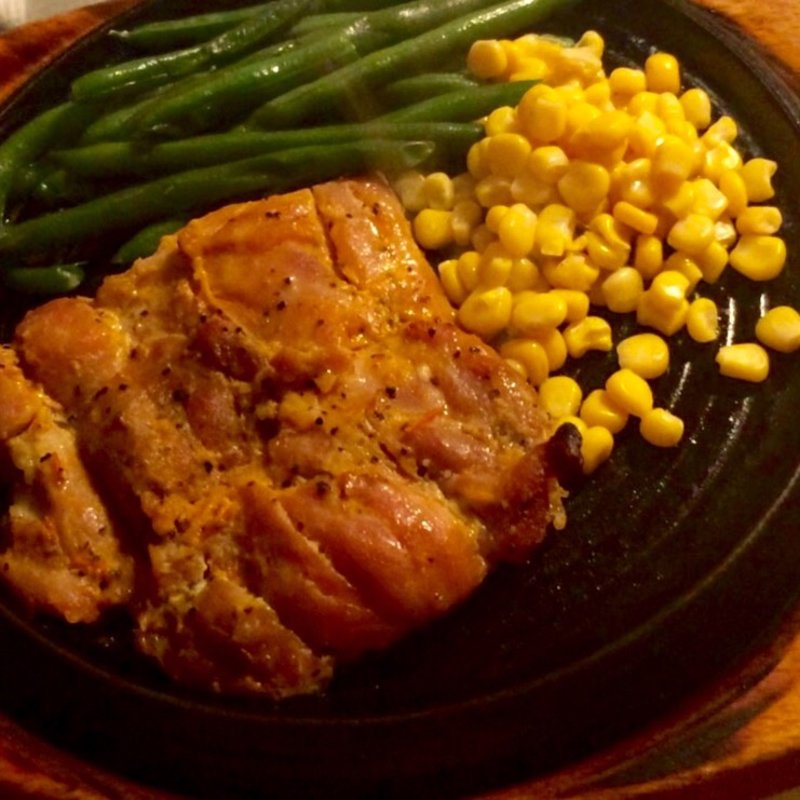 鶏モモ肉のステーキ220g(マヌエル タスカ・ド・ターリョ)