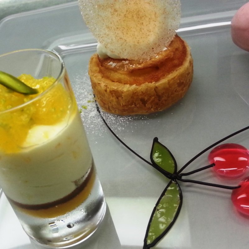 デザートの盛り合わせ(シェ松尾)