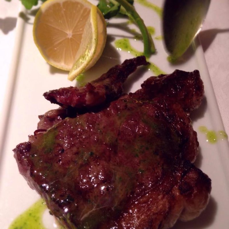 牛ホホ肉の赤ワイン煮込み(イタリアングリル シトリーノ （Citrino）)