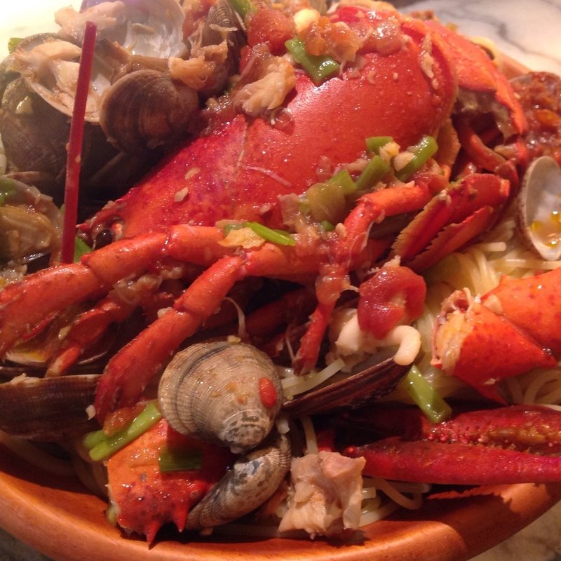 オマール海老のパスタ(イタリアングリル シトリーノ （Citrino）)