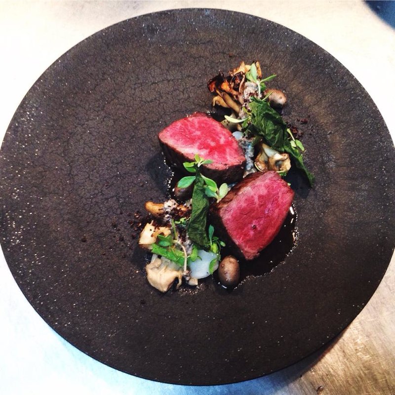 和牛のロースト (レストラン セビアン （restaurant c'est bien）)