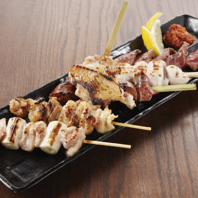 串焼きの盛り合わせ(日本橋 ぼんぼり 汐留店 汐ぼん)