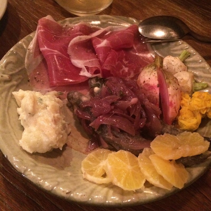 前菜盛り合わせ(ともすけ)