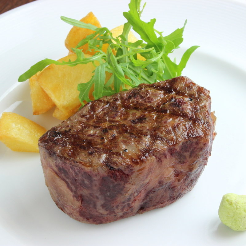 ドライエージングビーフのステーキ(目白 旬香亭(シュンコウテイ))