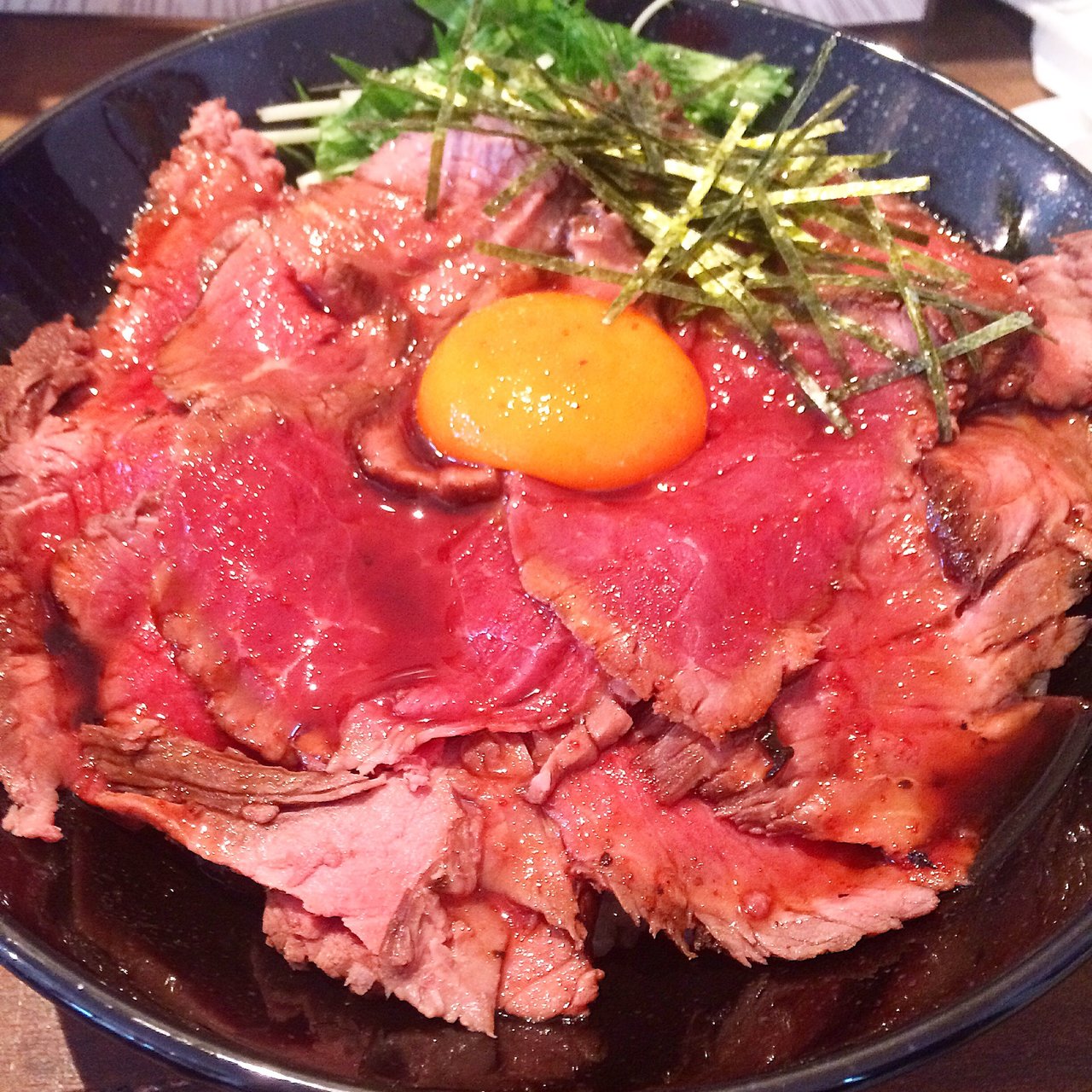 京都府で食べられるローストビーフ丼人気14選 Sarah サラ