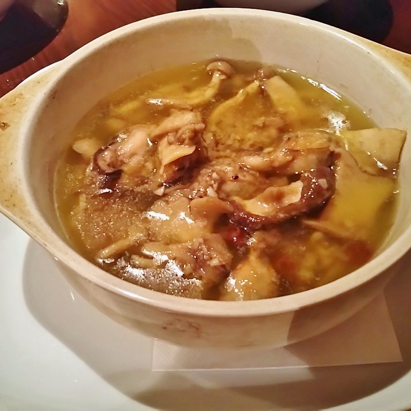 広島産カキのアヒージョ(エノテカ ポポラーレ （ENOTECA POPOLARE）)