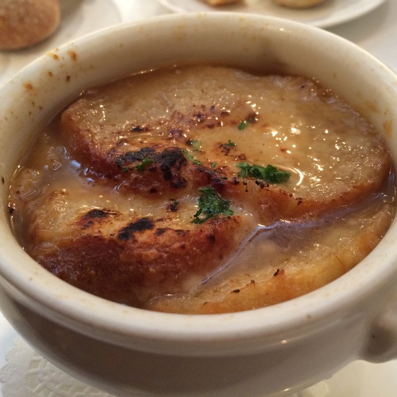 オニオングラタンスープシェリー酒風味(レストラン セビアン （restaurant c'est bien）)