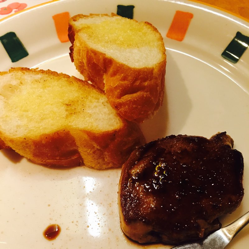フォアグラステーキ(とおる )