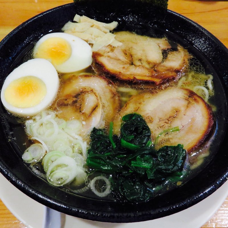 ちゃーしゅーめん（並）味玉子(新宿めんや風花 本店 （しんじゅくめんやふうか）)