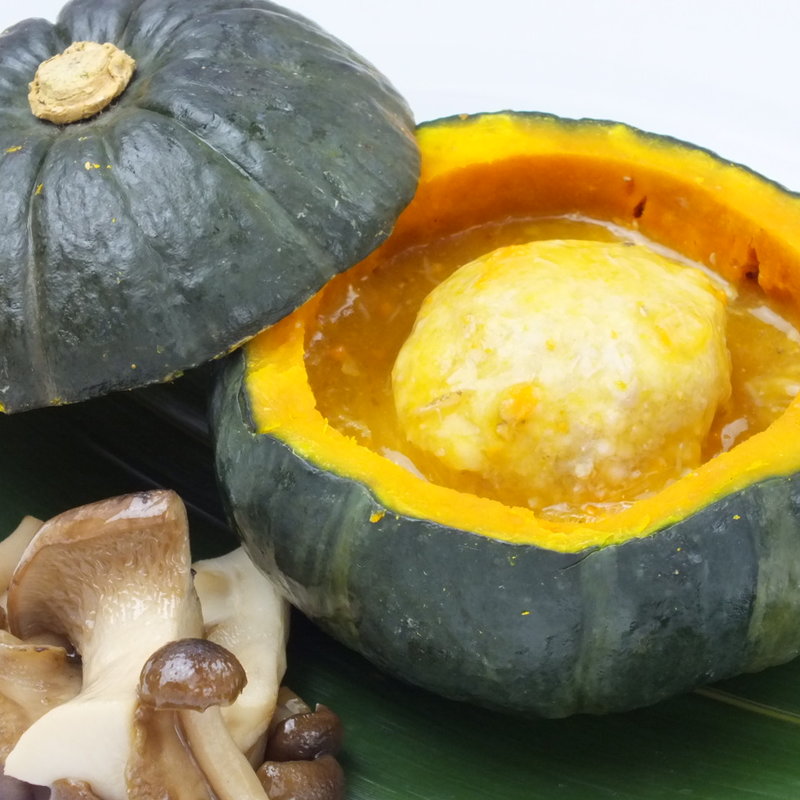 肉団子の蟹味噌あんかけ　南瓜詰め(上海小南国 銀座店)