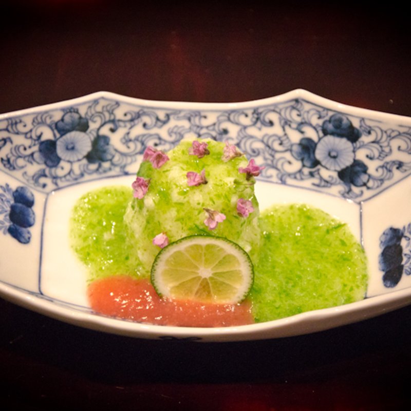 里芋のバジルソース(日本料理 晴山)