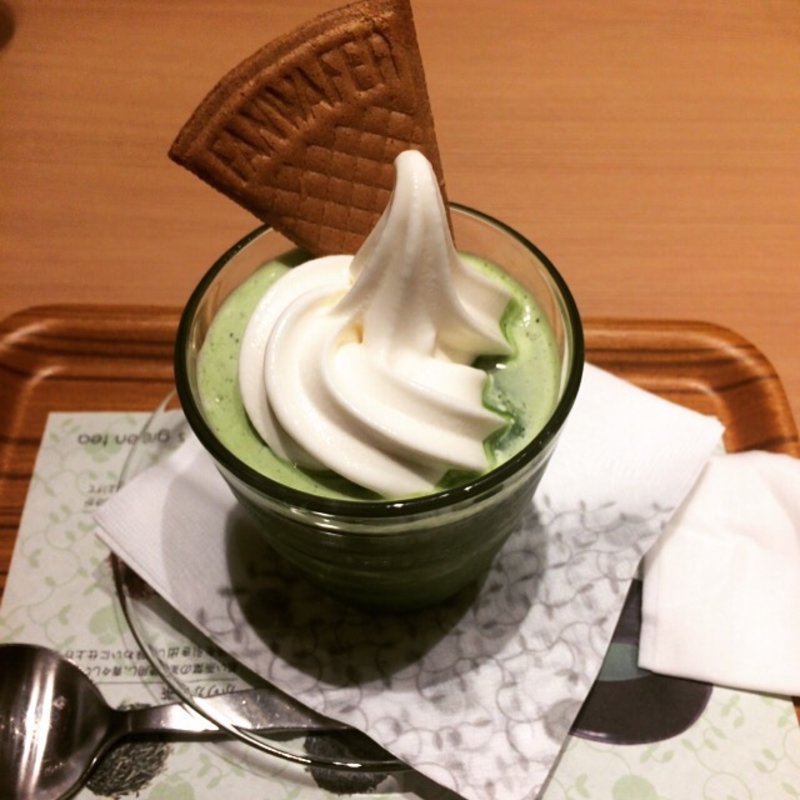 抹茶ソフトフローズン(nana's green tea ららぽーとEXPOCITY店)