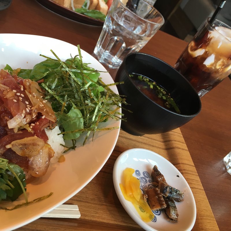 まぐろ丼(魚太郎・蔵のまち )