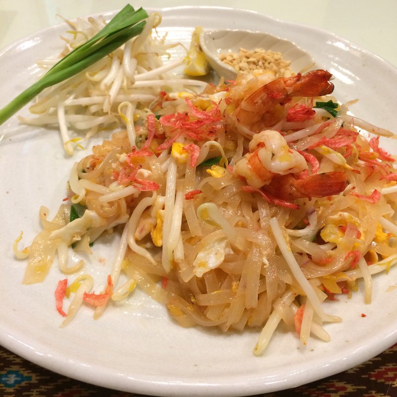 パッタイ(マッサマン タイキッチン)