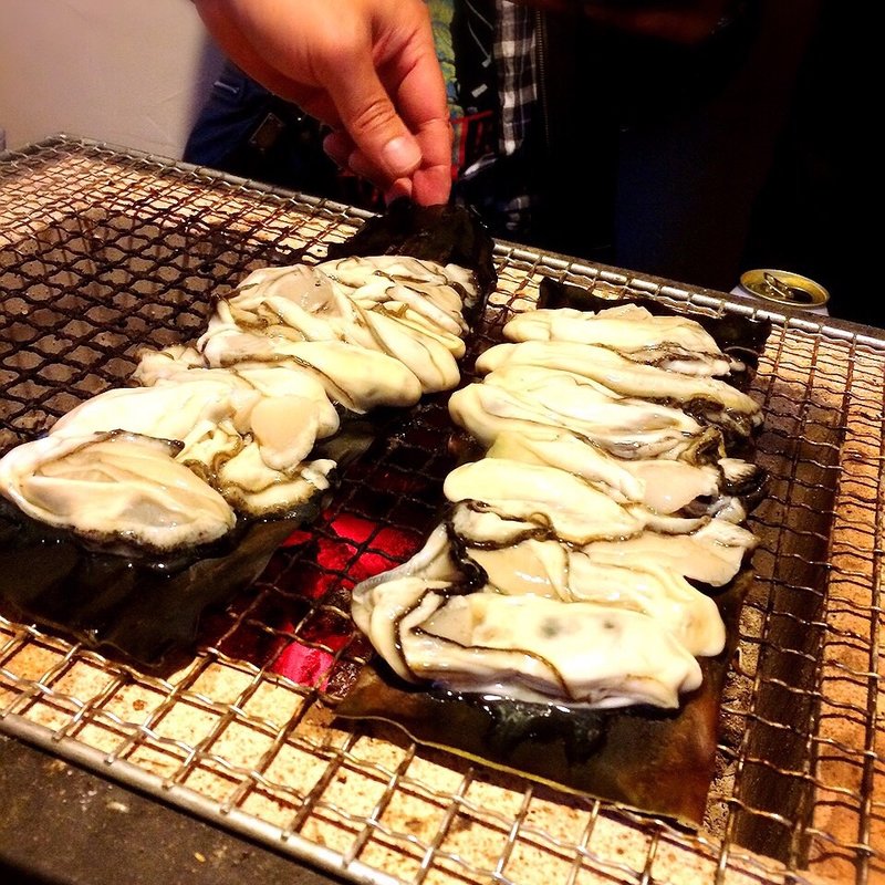 牡蠣の昆布蒸し(丸竹 )