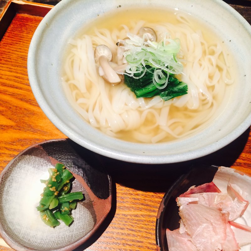 稲庭うどん(野趣家)