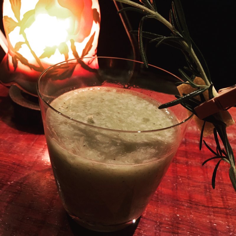 キウイカクテル(ローズマリーフレーバー)(Bar D,jr)