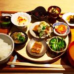 迎春小鉢膳（お漬物/お味噌汁付）(アコメヤトウキョウ （AKOMEYA TOKYO）)
