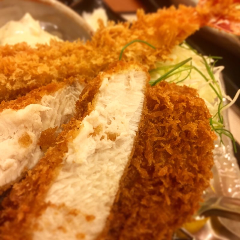 ぶりカツとエビヒレ膳(かつ徳 豊平店)