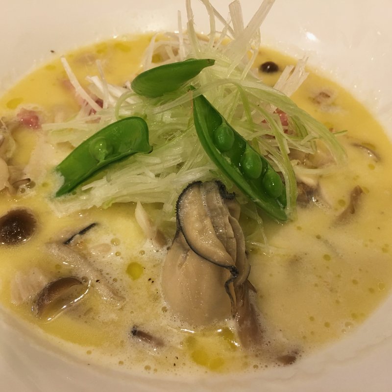 週替り（牡蠣のクリームうどん）(太閤うどん （たいこううどん）)