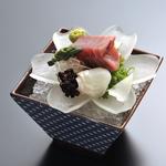 鮮魚の盛り合わせ(忍庭 赤坂 （シノブテイ）)