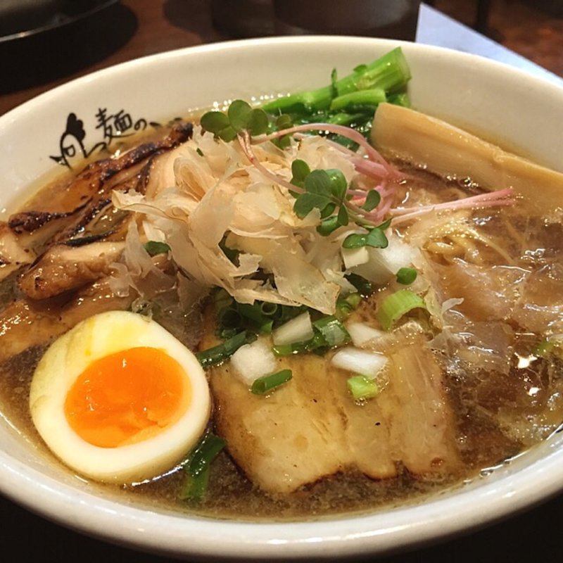 極醤油ラーメン(麺のようじ)