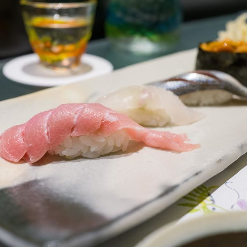 お任せ握り(鮨 甚平)