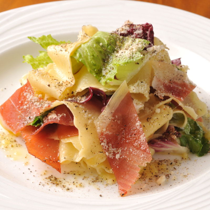 生ハムとゴルゴンゾーラチーズ(TAPAS DINING at)