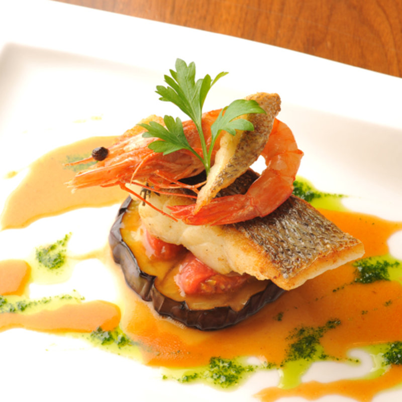 海老と鰆、茄子のグリル(TAPAS DINING at)