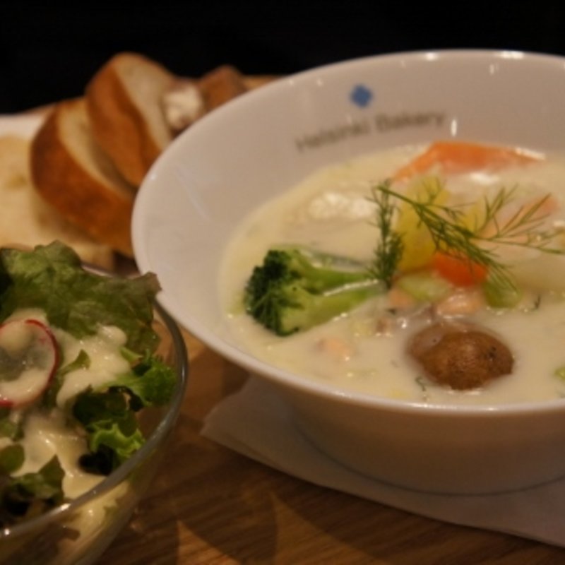 ライ麦パンと楽しむ北欧定番スープのセット(ヘルシンキ・ベーカリー （Helsinki Bakery）)