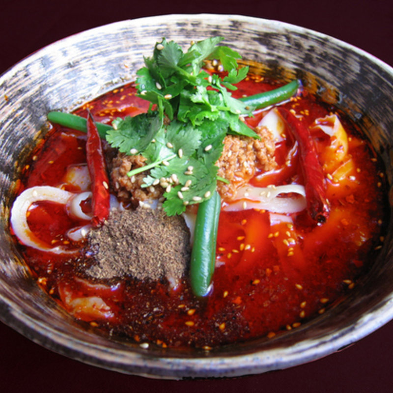 坦々刀削麺(張家 日本橋店 （チョウヤ）)