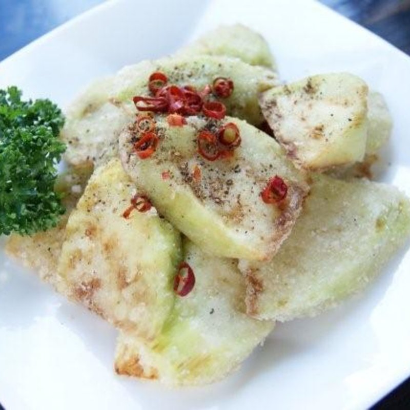 ズッキーニの天麩羅(張家 日本橋店 （チョウヤ）)