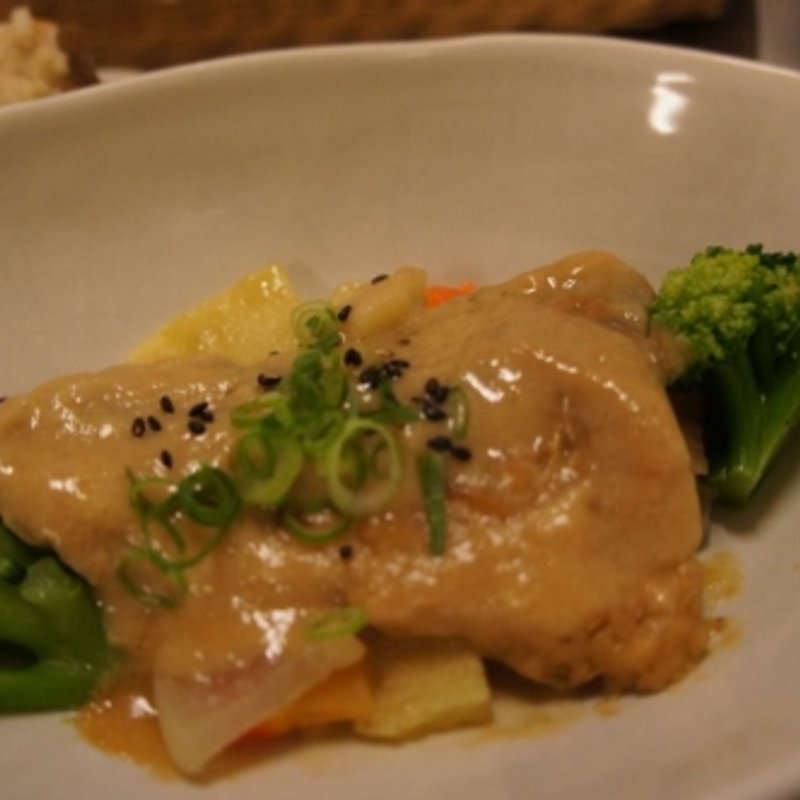 ほっこりランチ（さばと根菜の味噌煮）(カフェ シオン （cafe Sion）)