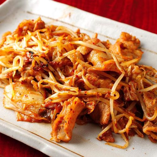豚肉のキムチ炒め よっくん家 ヨックンチ の口コミ一覧 おいしい一皿が集まるグルメコミュニティサービス Sarah