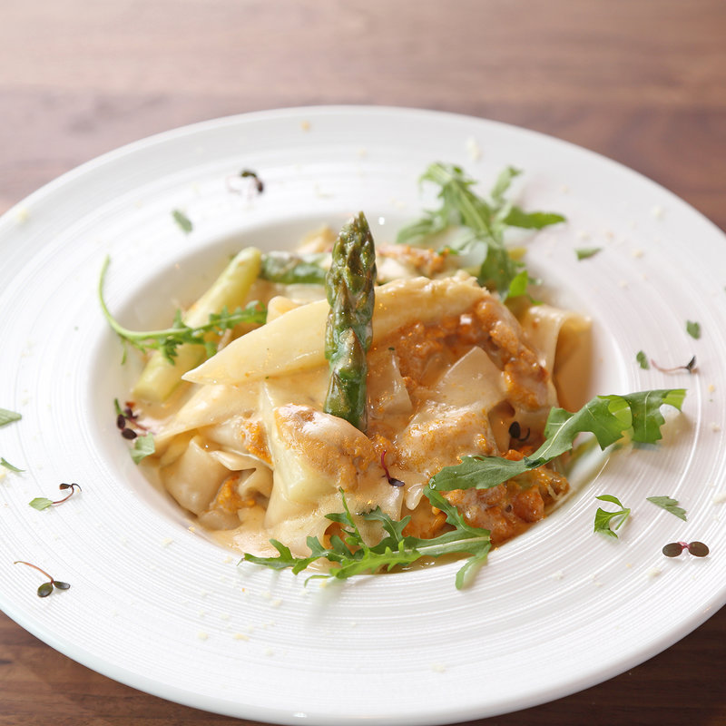 生ウニと2色アスパラのクリームソース(TI DINING （【旧店名】TI DOCTORS RESTAURANT）)