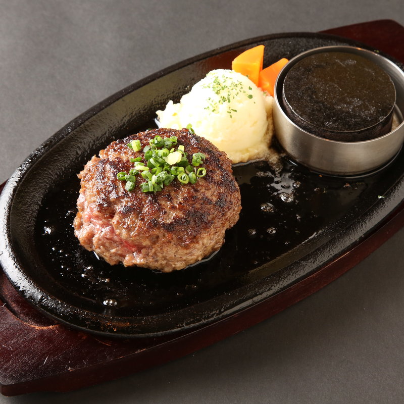 伊万里牛レアハンバーグ(TOKIO （トキオ）)