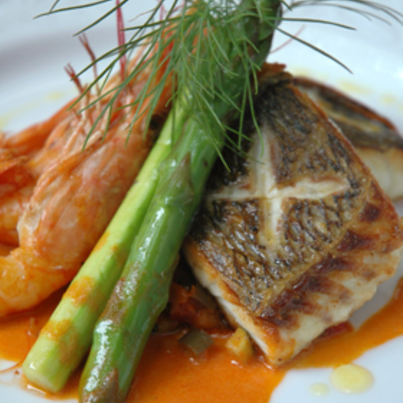 鰆のグリル　トマト仕立て(ビストロ　ナチュール＠タンジェ （Bistro Nature@Tanger【旧店名】タンジェ）)