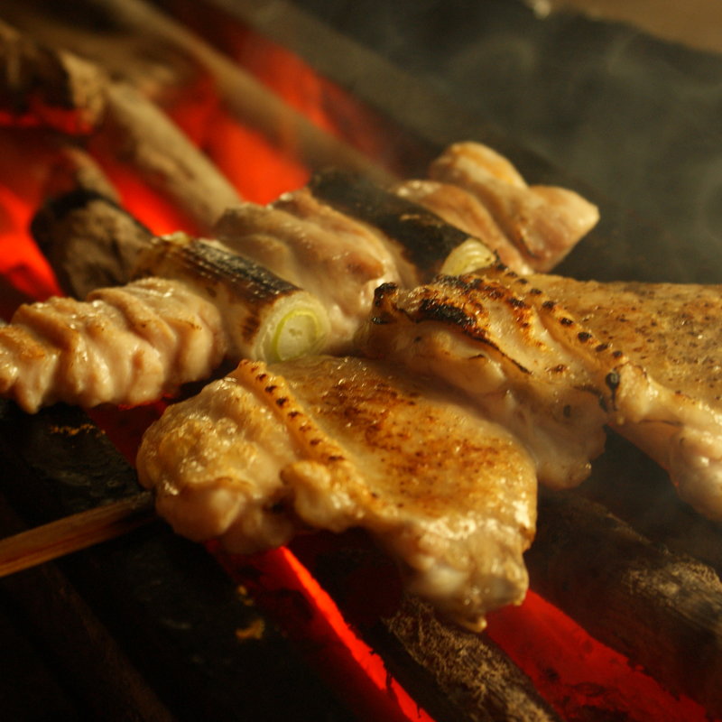 鶏モモ肉(焼き鳥居酒屋 酉吉 代々木上原)