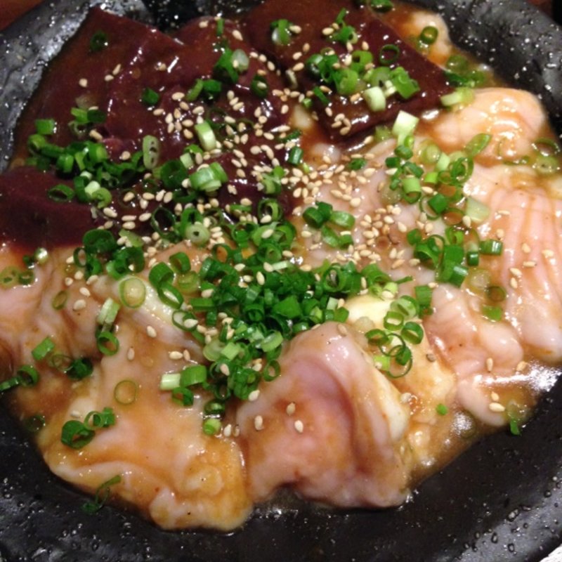 ホルモン盛り合わせ(焼肉鍋問屋 志方)