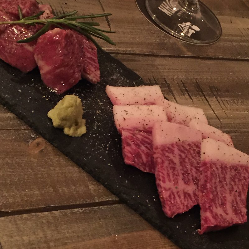 ざぶとん(表参道焼肉KINTAN)