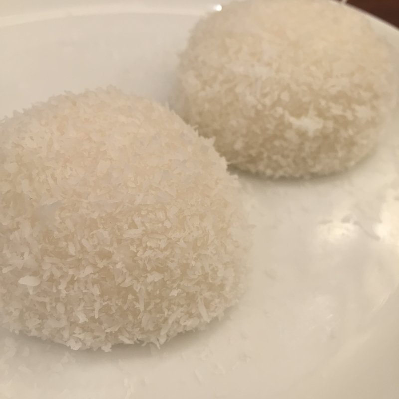 ココナッツ団子(東林)