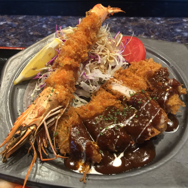 黒豚とんかつと特大海老フライ(ばらんざっく)
