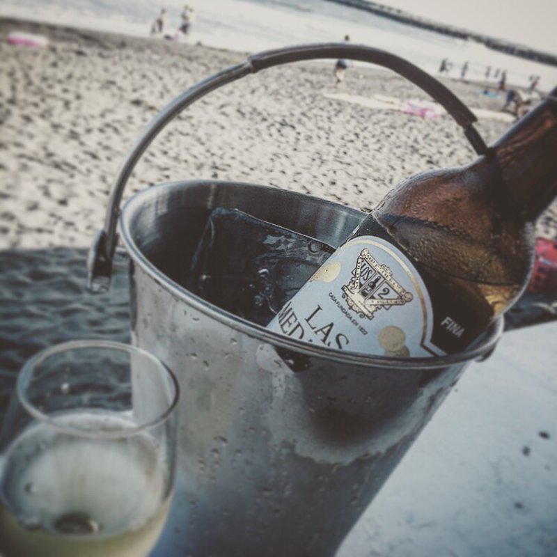 LAS MEDALLAS(海の家 石田や)