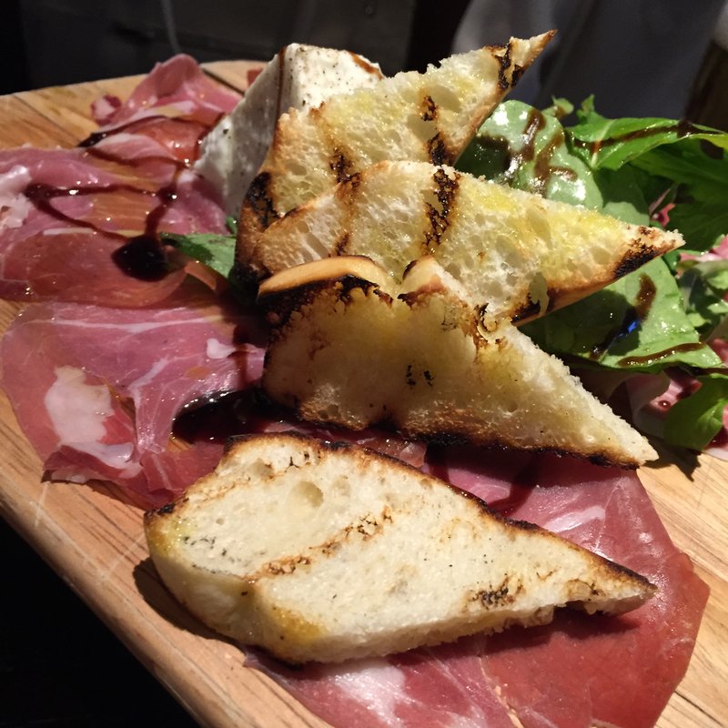 生ハムの盛り合わせ(ウルフギャング・パック カフェ 六本木ロアビル店)