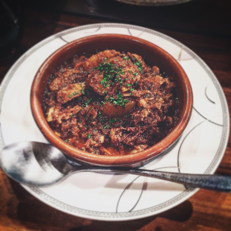 スジ煮込み(スペインバル　sidra （シドラ）)