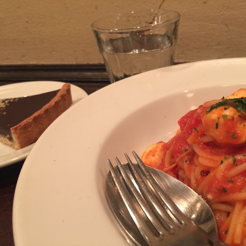 抹茶ミルクティー(人間関係 cafe de copain)