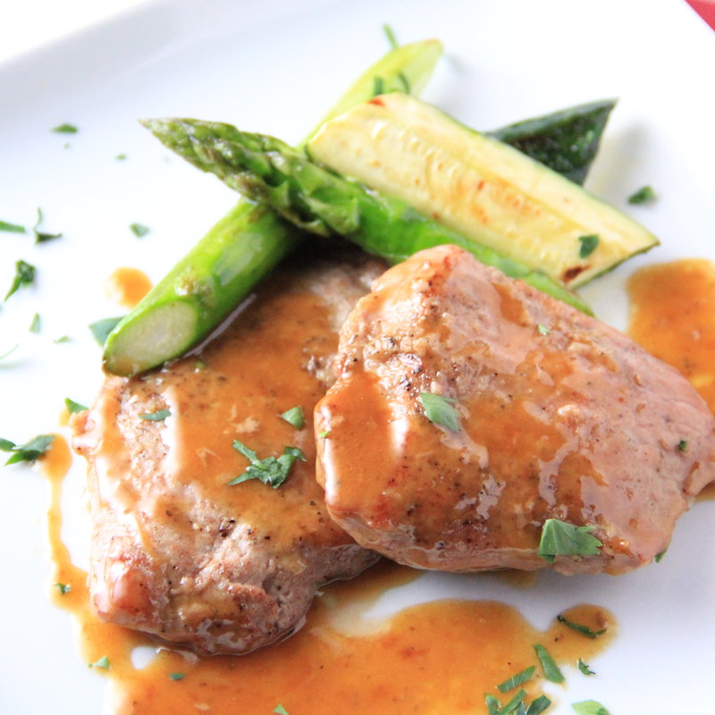 鶏モモ肉のグリル小悪魔風 (トラットリア　ガルガ)